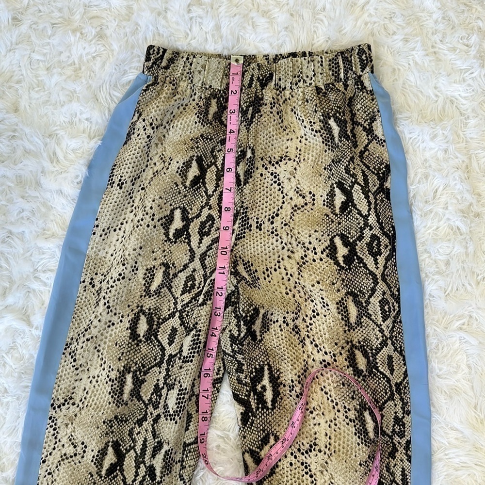 Snakeskin pants - Picture 4 of 7